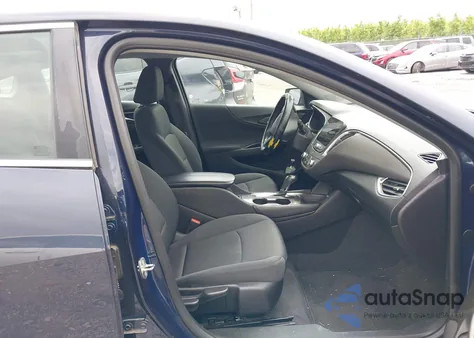 2017 Chevrolet Malibu 1Lt из США, поврежденный, VIN 1G1ZE5ST5HF103560